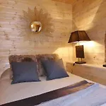 Les Aquarelle Chalet