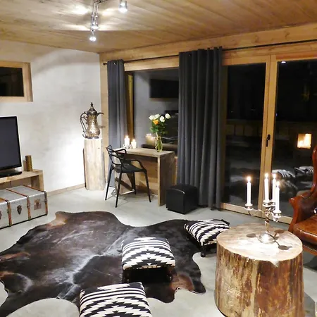Les Aquarelle Chalet *