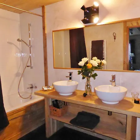 Les Aquarelle Chalet *